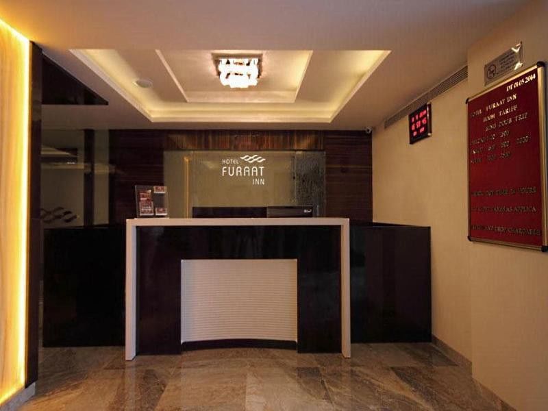 Golden Plaza Hotel Ahmedabad Eksteriør billede