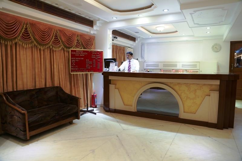 Golden Plaza Hotel Ahmedabad Eksteriør billede