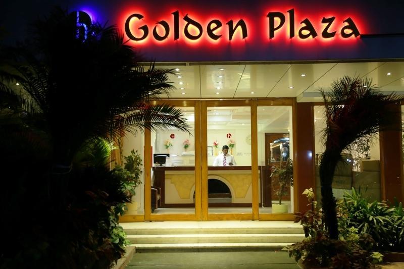 Golden Plaza Hotel Ahmedabad Eksteriør billede